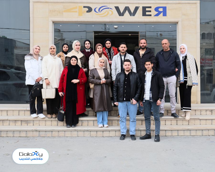 جلاكسي للتدريب يربط الجانب الأكاديمي بالتطبيقي لطلبة التصميم الداخلي بالتعاون مع شركة 4POWER