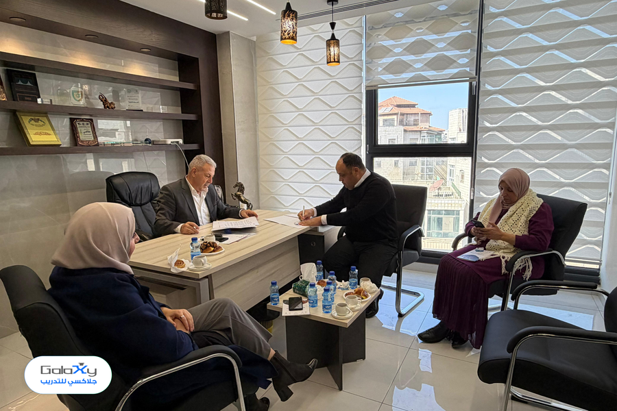 جلاكسي للتدريب يوقّع اتفاقية تعاون مشترك مع مؤسسة إنجاز فلسطين في رام الله