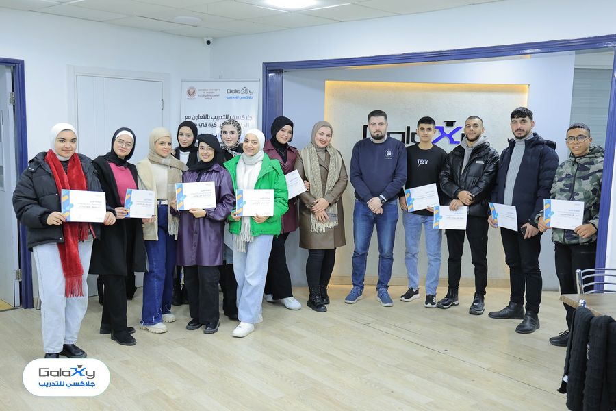 جلاكسي للتدريب يكرّم فريق «جلاكسي شباب» تقديرًا لجهودهم ومشاركتهم في الفعاليات المجتمعية