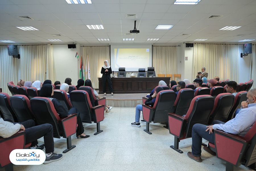 جلاكسي للتدريب ينظم ورشة حول الذكاء الاصطناعي في التعليم والتطوير ضمن الحدث التوظيفي النابلسي
